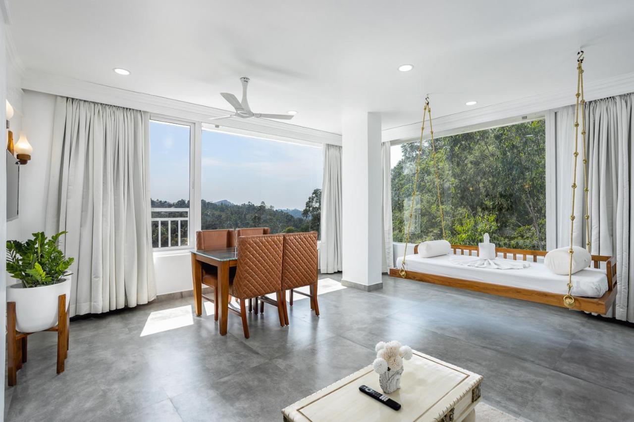 Hotel White House, 蒙纳 外观 照片